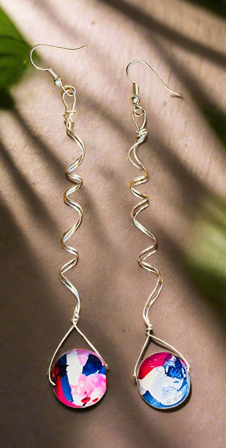Twirly Swirly Fun Ear Art