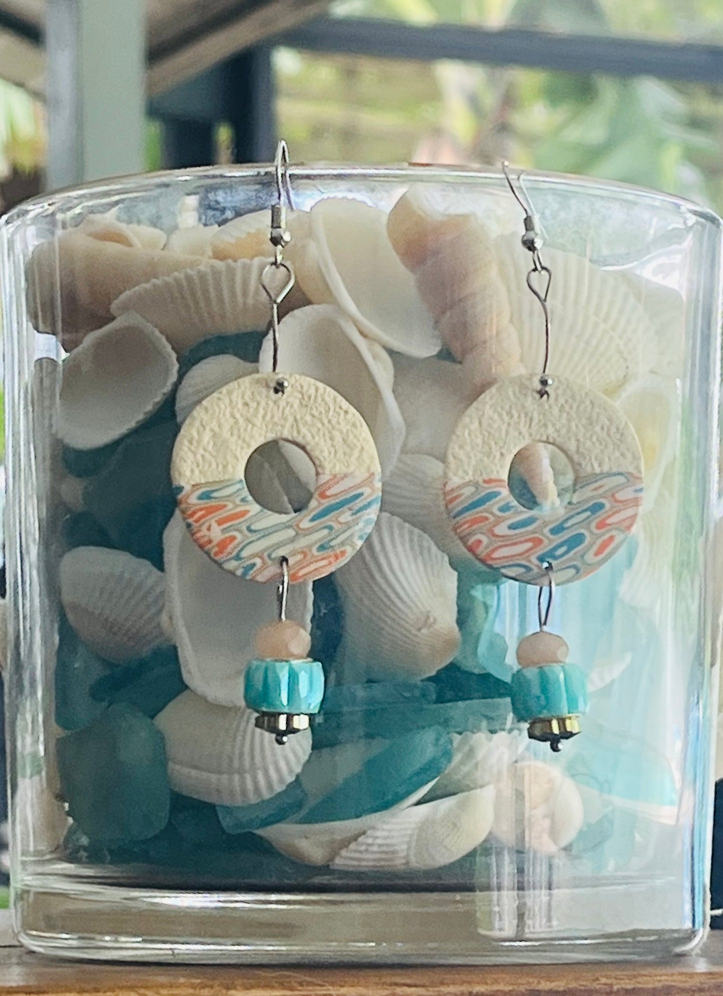 Retro Beachy Ear Art