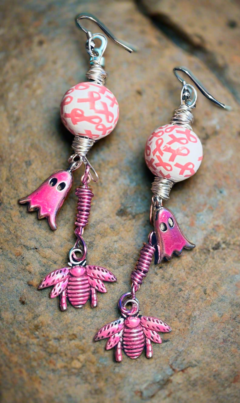 Check Your BOO-Bees Ear Art
