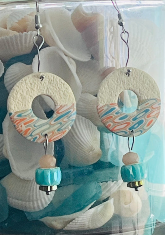 Retro Beachy Ear Art